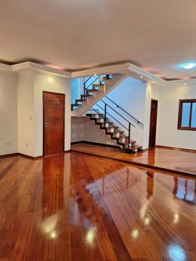 Casa, 3 quartos, 253 m² - Foto 4