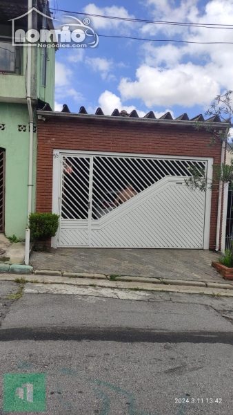 Casa, 3 quartos, 116 m² - Foto 1