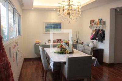 Apartamento, 3 quartos, 160 m² - Foto 2