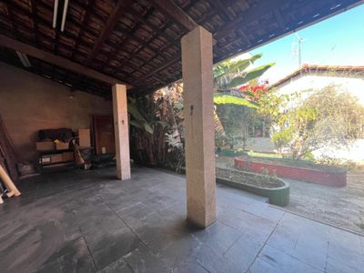 Casa, 3 quartos, 211 m² - Foto 1