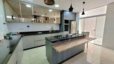 Sobrado, 4 quartos, 277 m² - Foto 4