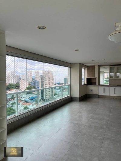 Apartamento, 3 quartos, 230 m² - Foto 1