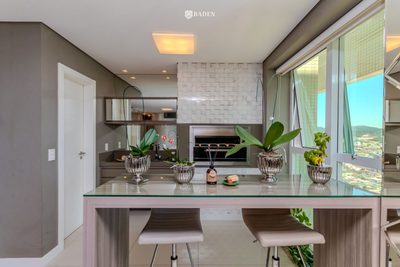 Apartamento, 4 quartos, 140 m² - Foto 1
