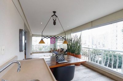 Apartamento, 3 quartos, 167 m² - Foto 2