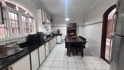 Casa, 5 quartos, 169 m² - Foto 4