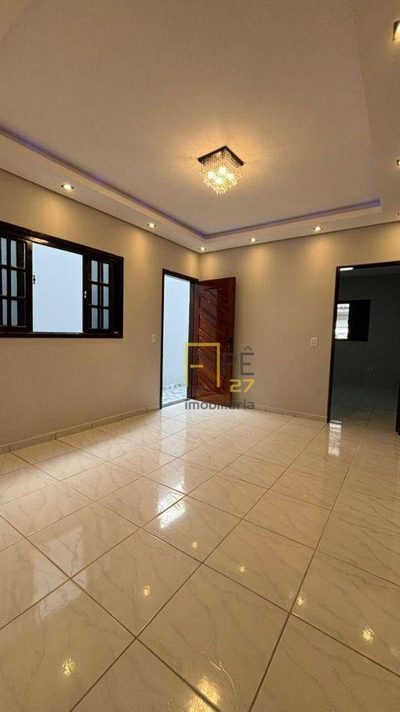 Casa, 2 quartos, 75 m² - Foto 1
