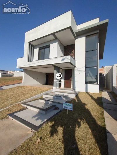 Casa, 5 quartos, 231 m² - Foto 1