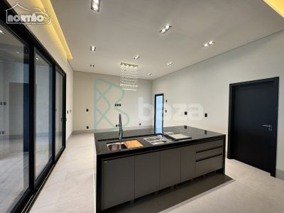 Casa, 4 quartos, 175 m² - Foto 2