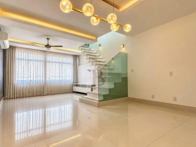 Cobertura, 4 quartos, 220 m² - Foto 2