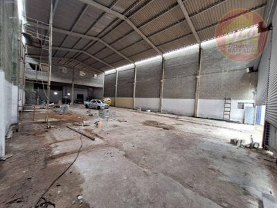 Depósito-Galpão, 750 m² - Foto 1