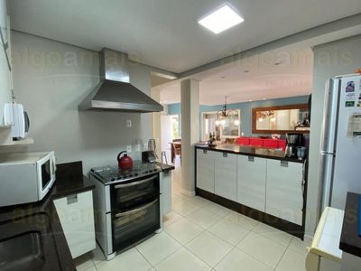 Sobrado, 6 quartos, 339 m² - Foto 5