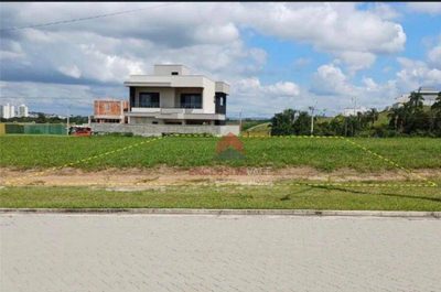 Loteamento e Condomínio, 331 m² - Foto 1