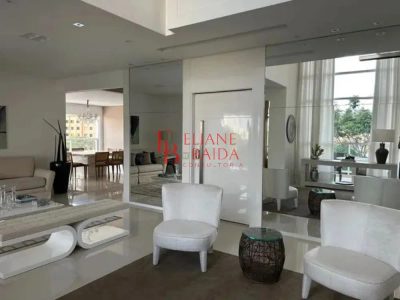 Apartamento, 3 quartos, 230 m² - Foto 1
