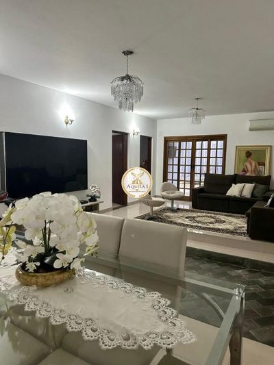 Casa, 4 quartos, 408 m² - Foto 1