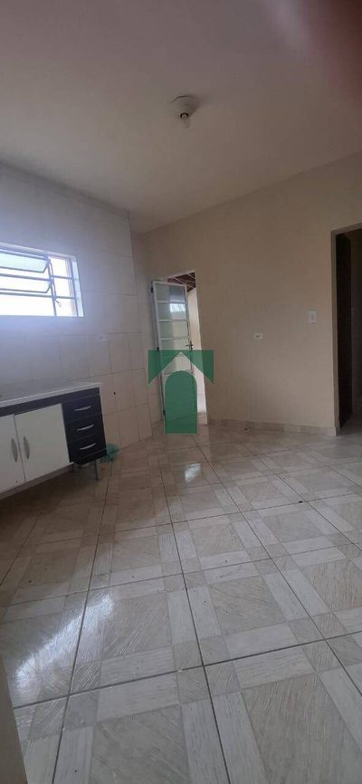 Casa, 2 quartos, 70 m² - Foto 2