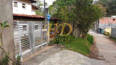 Chácara, 3 quartos, 1570 m² - Foto 2