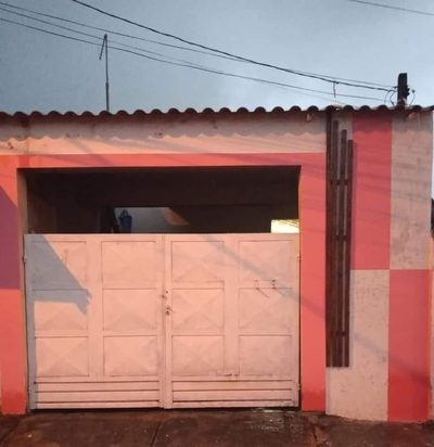 Casa, 2 quartos, 80 m² - Foto 1
