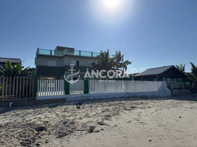 Casa, 5 quartos, 221 m² - Foto 1