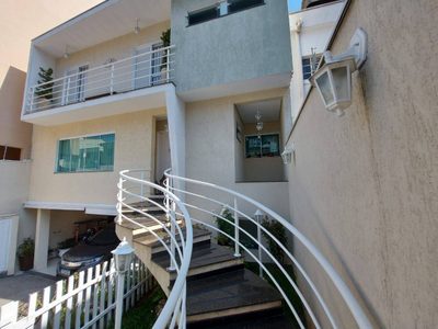 Sobrado, 3 quartos, 181 m² - Foto 1