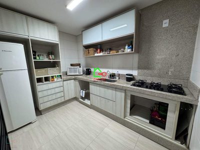 Cobertura, 3 quartos, 180 m² - Foto 4