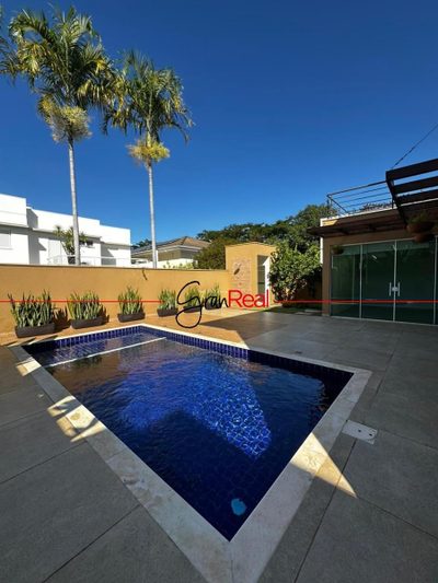 Sobrado, 4 quartos, 345 m² - Foto 1