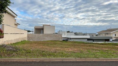 Terreno, 300 m² - Foto 1