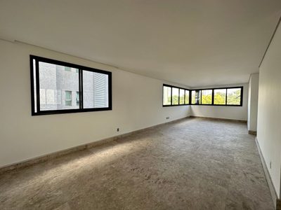 Apartamento, 4 quartos, 205 m² - Foto 2