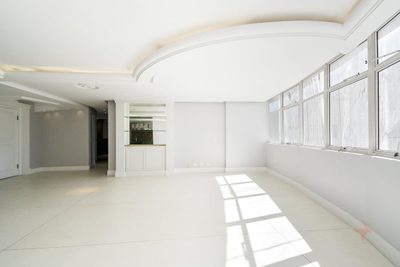 Apartamento, 3 quartos, 178 m² - Foto 2