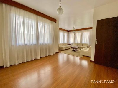 Casa, 4 quartos, 229 m² - Foto 2