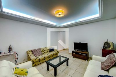 Casa, 3 quartos, 230 m² - Foto 3