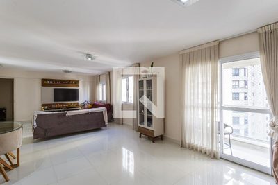 Apartamento, 3 quartos, 142 m² - Foto 1
