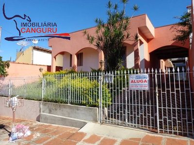 Casa, 3 quartos, 205 m² - Foto 2