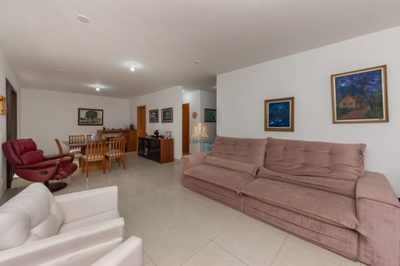 Apartamento, 4 quartos, 208 m² - Foto 2