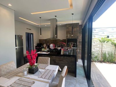 Casa, 3 quartos, 159 m² - Foto 3