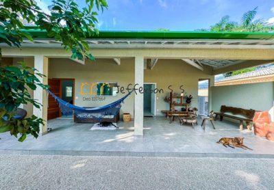Casa, 3 quartos, 221 m² - Foto 1