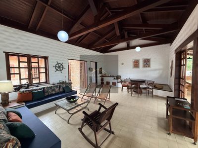 Casa, 5 quartos, 150 m² - Foto 1