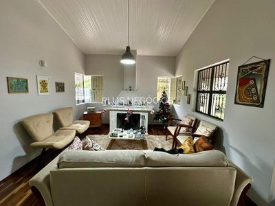 Chácara, 3 quartos, 2500 m² - Foto 2