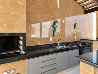 Casa, 3 quartos, 182 m² - Foto 2