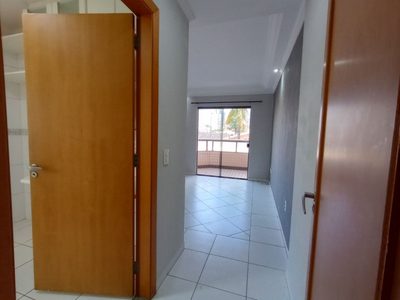Apartamento, 3 quartos, 95 m² - Foto 2