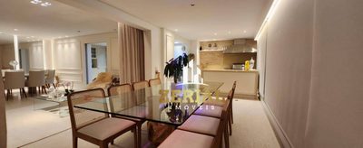Apartamento, 3 quartos, 198 m² - Foto 1