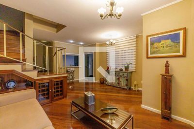 Casa, 4 quartos, 250 m² - Foto 1