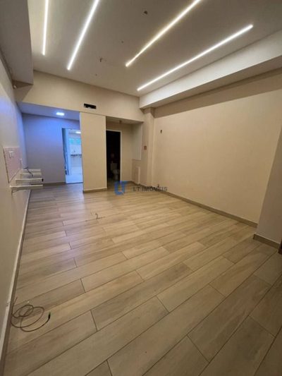 Loja-Salão, 60 m² - Foto 1