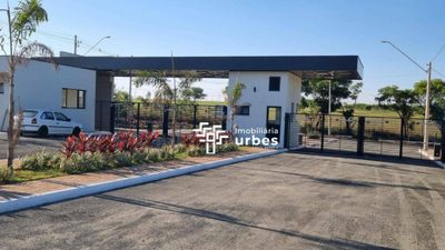 Loteamento e Condomínio, 180 m² - Foto 1