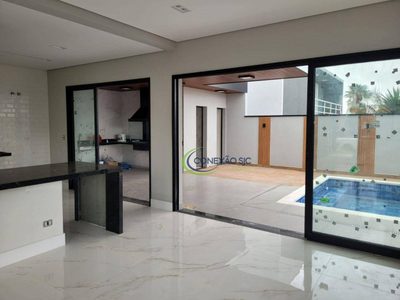 Sobrado, 4 quartos, 272 m² - Foto 1