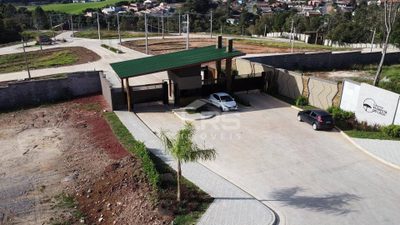 Loteamento e Condomínio, 242 m² - Foto 1