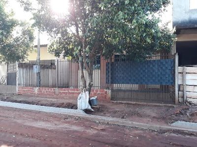 Casa, 3 quartos, 179 m² - Foto 1