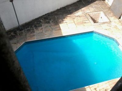 Sobrado, 3 quartos, 319 m² - Foto 1