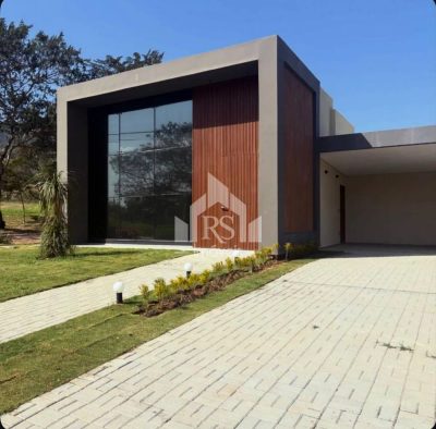 Casa, 3 quartos, 179 m² - Foto 1