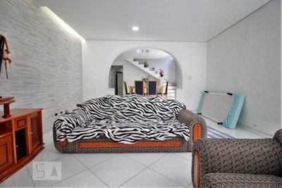 Casa, 4 quartos, 126 m² - Foto 1