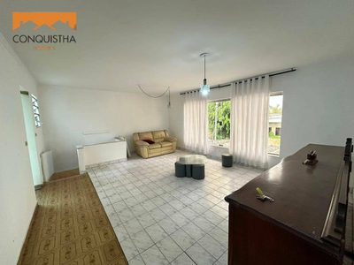 Casa, 4 quartos, 220 m² - Foto 1